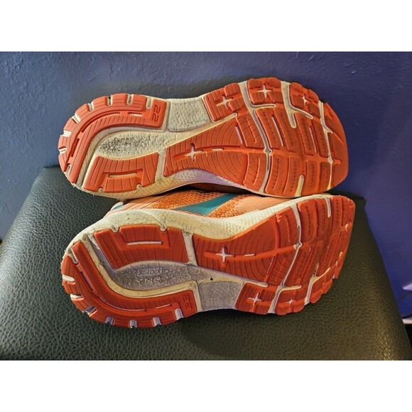 Brooks Adrenaline GTS 22 Womens 11 B Shoes Orange Running Walking Gym Trainer - Picture 6 of 8